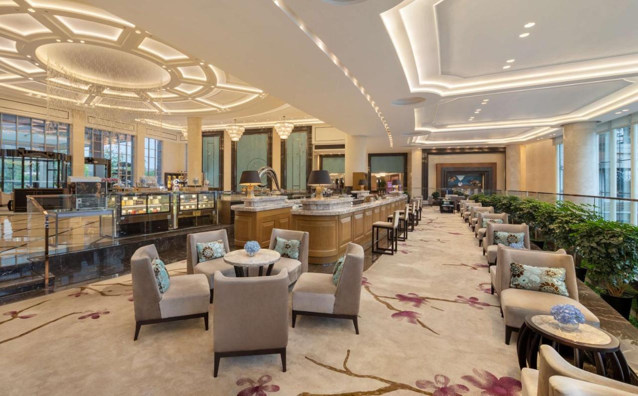 Wuhan Peninsula Hotel Bagian luar foto