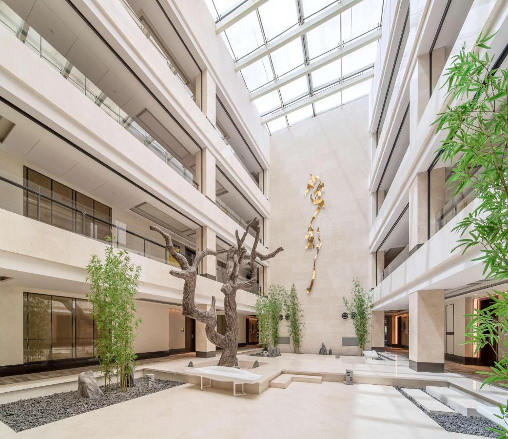 Wuhan Peninsula Hotel Bagian luar foto